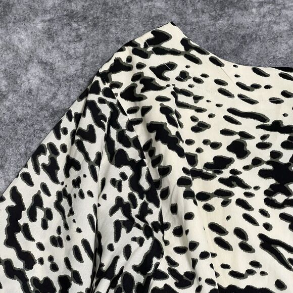 W118 Walter Baker Top Blouse Womens L Multi Tie Front Animal Print Boat Neck NWT - Picture 17 of 17